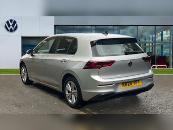 Used Volkswagen Golf 2024 for sale - 76272992: Photo