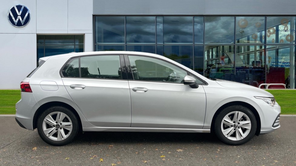 Used Volkswagen Golf 2024 for sale - 76272992: Photo 4