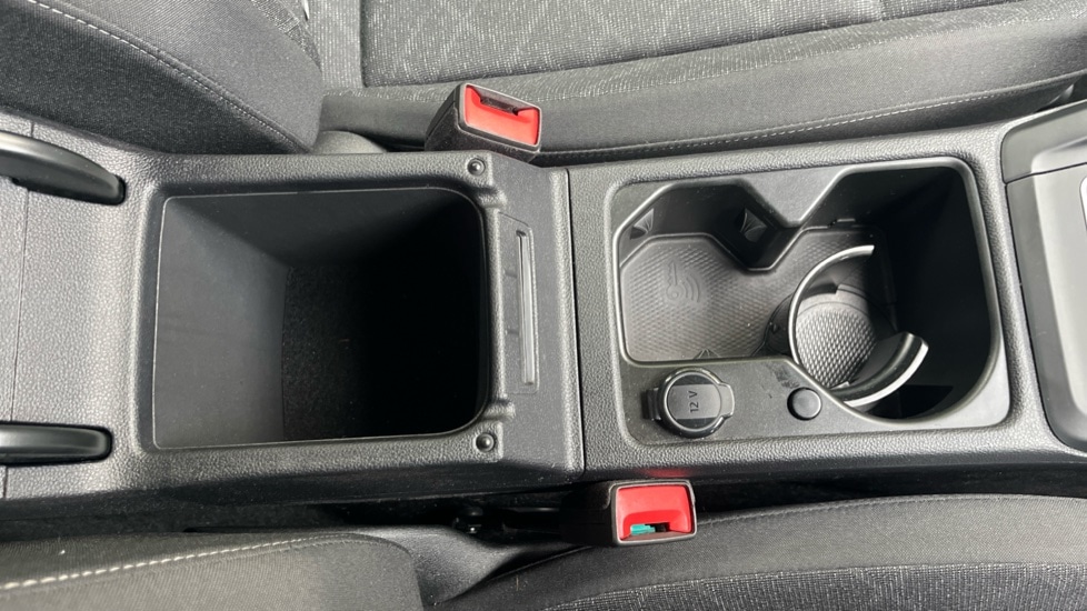 Used Volkswagen Golf 2024 for sale - 76272992: Photo 42