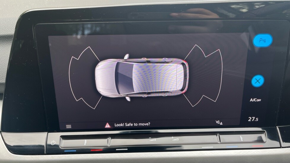 Used Volkswagen Golf 2024 for sale - 76272992: Photo 44