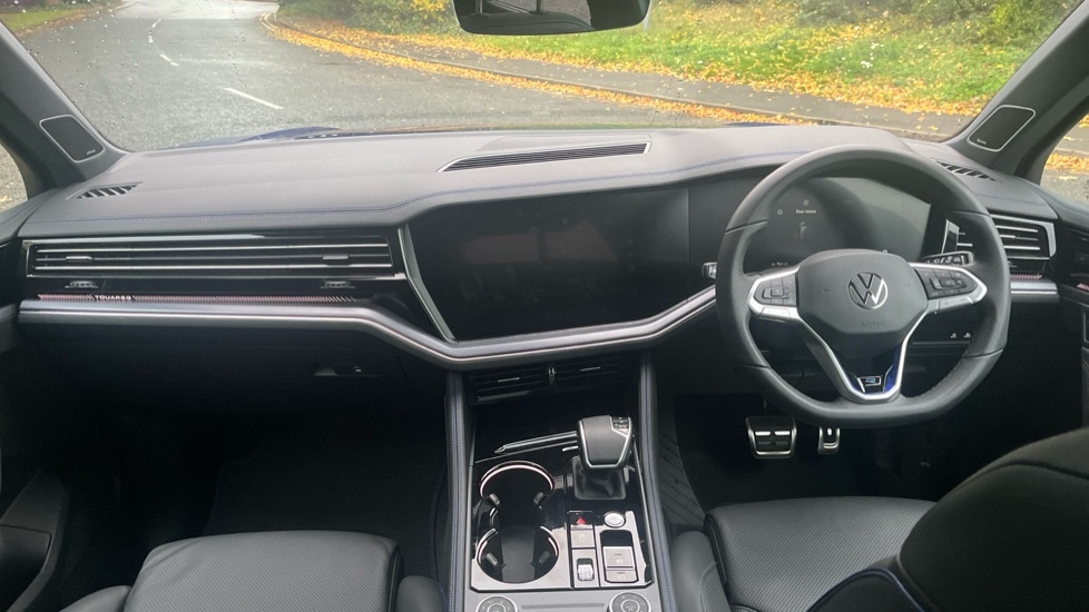 Used Volkswagen Touareg 2025 for sale - 76442129: Photo 12