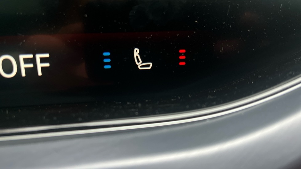 Used Volkswagen Touareg 2025 for sale - 76442129: Photo 46