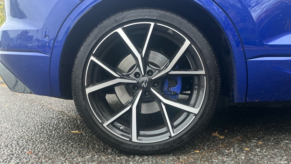 Used Volkswagen Touareg 2025 for sale - 76442129: Photo 5