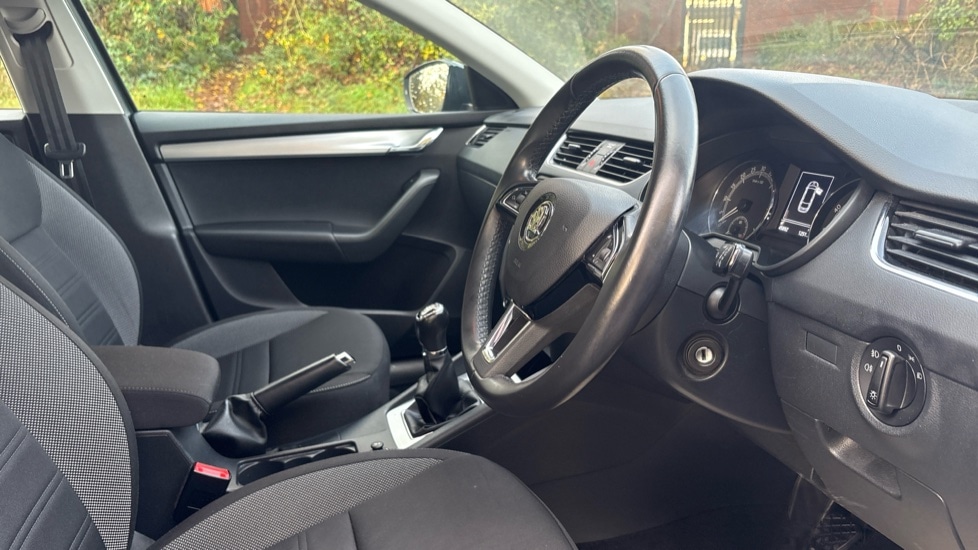 Used Skoda Octavia 2019 for sale - 76901270: Photo 24