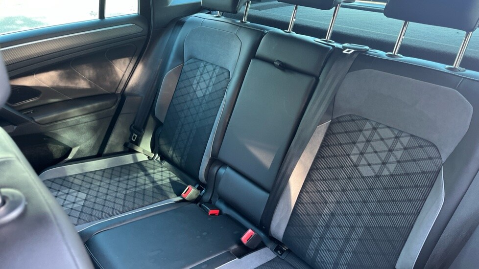 Used Volkswagen Tiguan 2023 for sale - 76873131: Photo 15