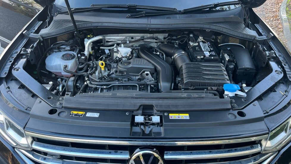 Used Volkswagen Tiguan 2023 for sale - 76873131: Photo 17