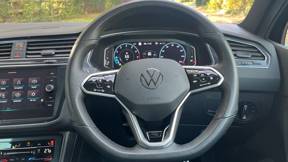 Used Volkswagen Tiguan 2023 for sale - 76873131: Photo 24