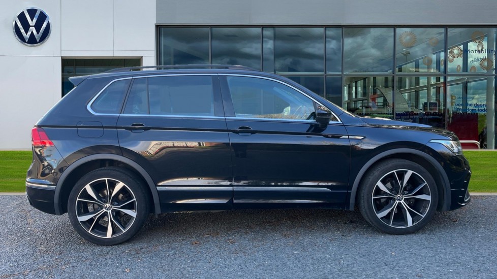 Used Volkswagen Tiguan 2023 for sale - 76873131: Photo 4