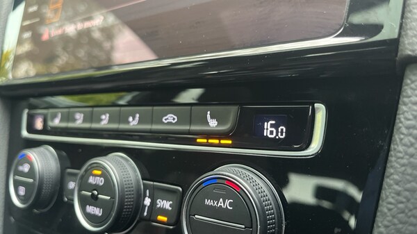 Used Volkswagen Golf 2018 for sale - 76272829: Photo 52