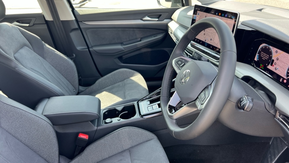 Used Volkswagen Golf 2025 for sale - 76869175: Photo 26