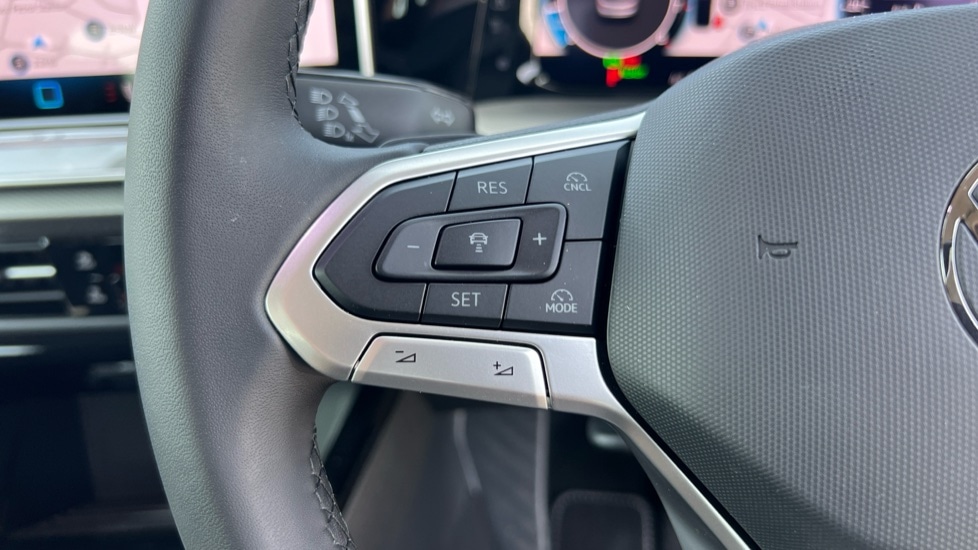 Used Volkswagen Golf 2025 for sale - 76869175: Photo 30