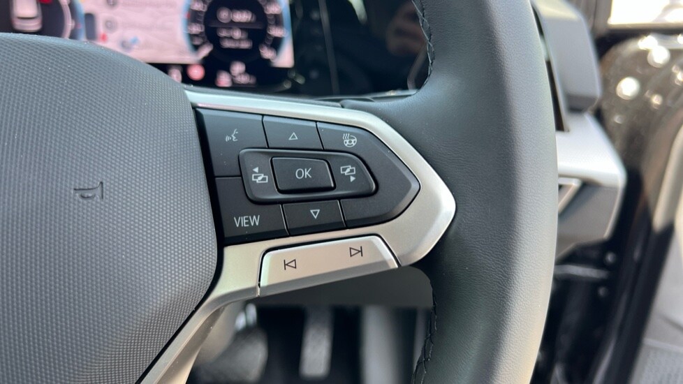 Used Volkswagen Golf 2025 for sale - 76869175: Photo 31