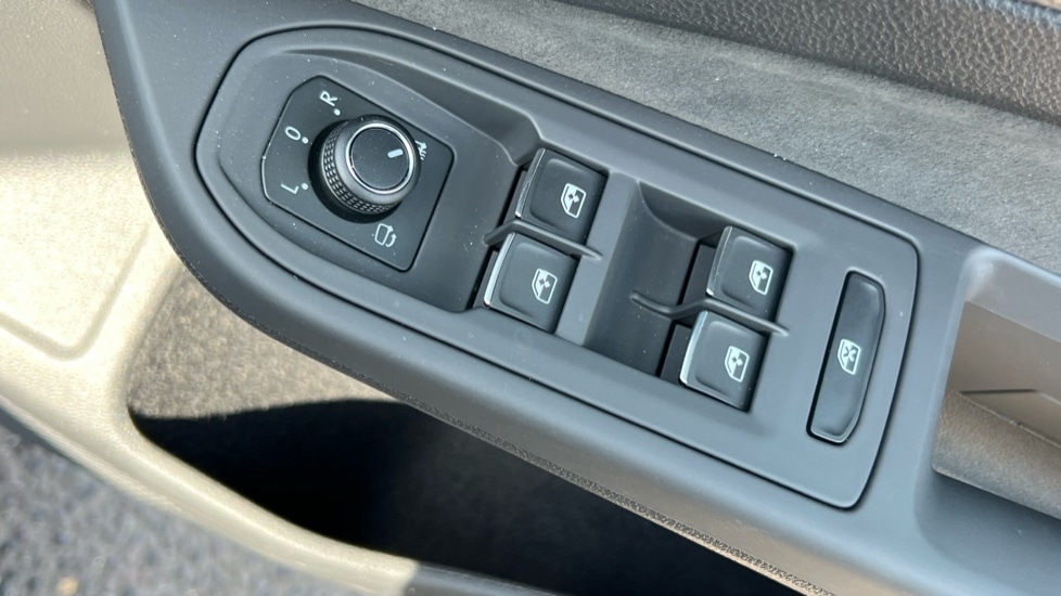 Used Volkswagen Golf 2025 for sale - 76869175: Photo 33