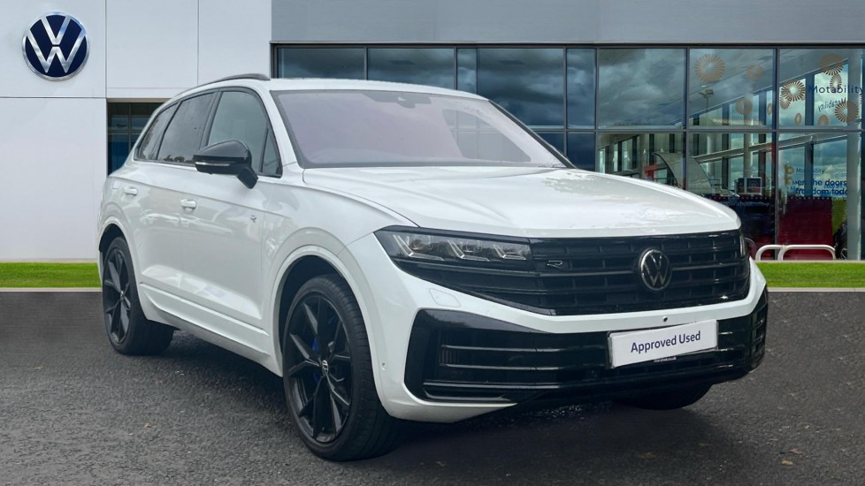 Used Volkswagen Touareg 2024 for sale - 75467636: Photo 1