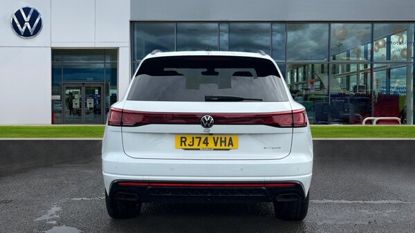 Used Volkswagen Touareg 2024 for sale - 75467636: Photo 11