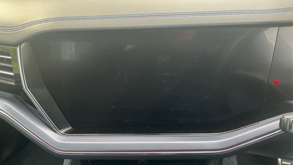 Used Volkswagen Touareg 2024 for sale - 75467636: Photo 13