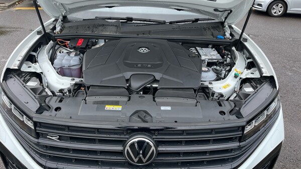 Used Volkswagen Touareg 2024 for sale - 75467636: Photo 17