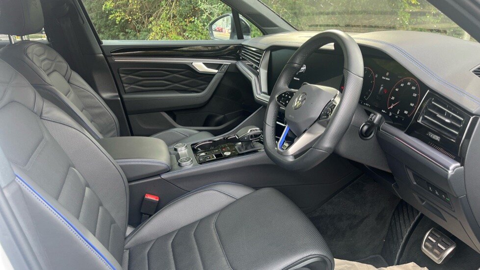 Used Volkswagen Touareg 2024 for sale - 75467636: Photo 26