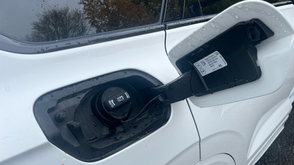 Used Volkswagen Touareg 2024 for sale - 75467636: Photo 29