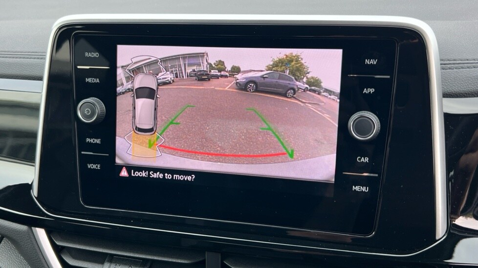 Used Volkswagen T-Roc 2025 for sale - 76593648: Photo 23