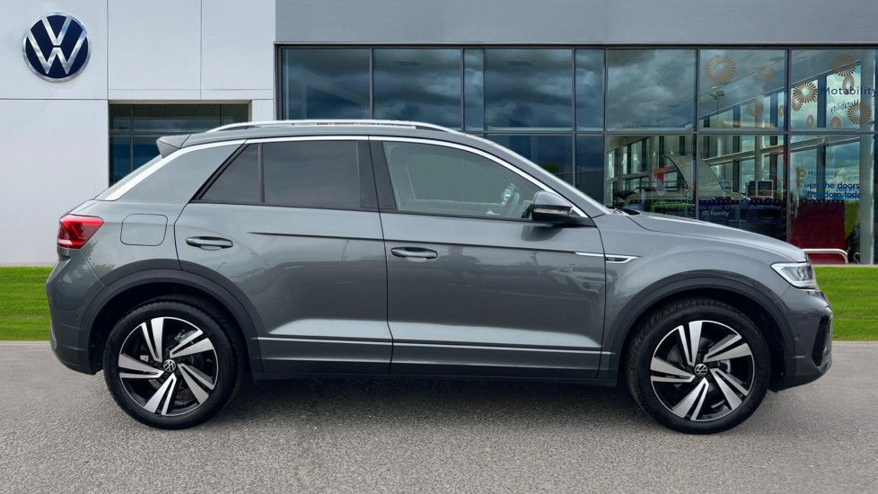 Used Volkswagen T-Roc 2025 for sale - 76593648: Photo 4
