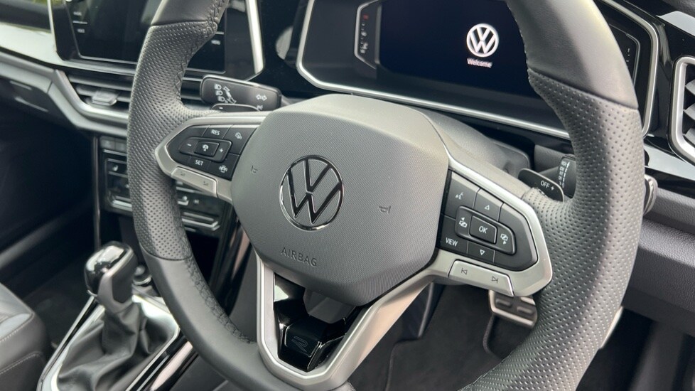 Used Volkswagen T-Roc 2025 for sale - 76593648: Photo 43