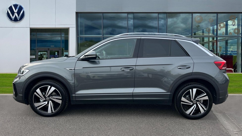 Used Volkswagen T-Roc 2025 for sale - 76593648: Photo 9