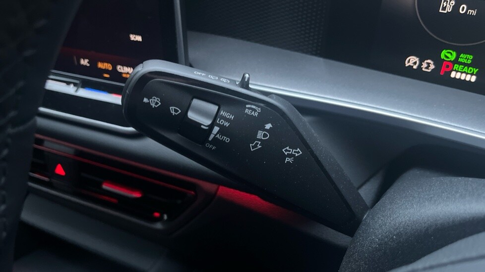 Used Volkswagen Touran 2025 for sale - 75522046: Photo 32