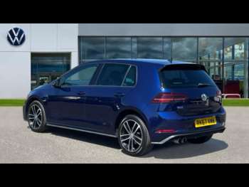 Used Volkswagen Golf 2017 for sale - 75205277: Photo