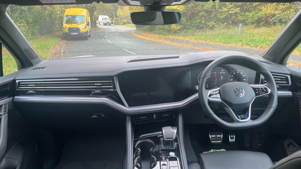 Used Volkswagen Touareg 2024 for sale - 76869322: Photo 12