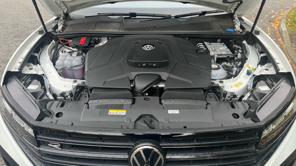 Used Volkswagen Touareg 2024 for sale - 76869322: Photo 17