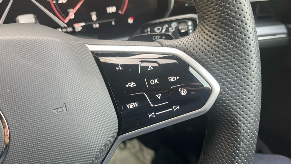 Used Volkswagen Touareg 2024 for sale - 76869322: Photo 30