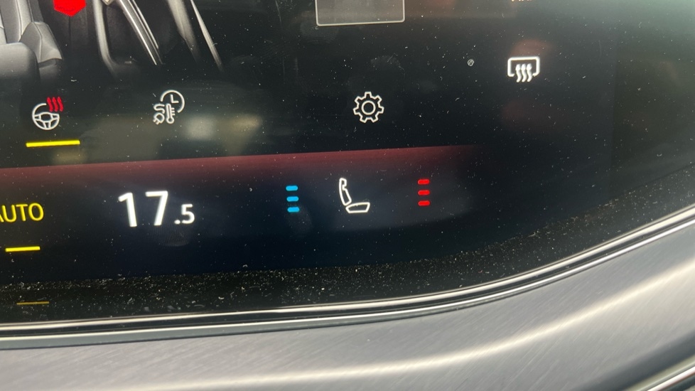 Used Volkswagen Touareg 2024 for sale - 76869322: Photo 49