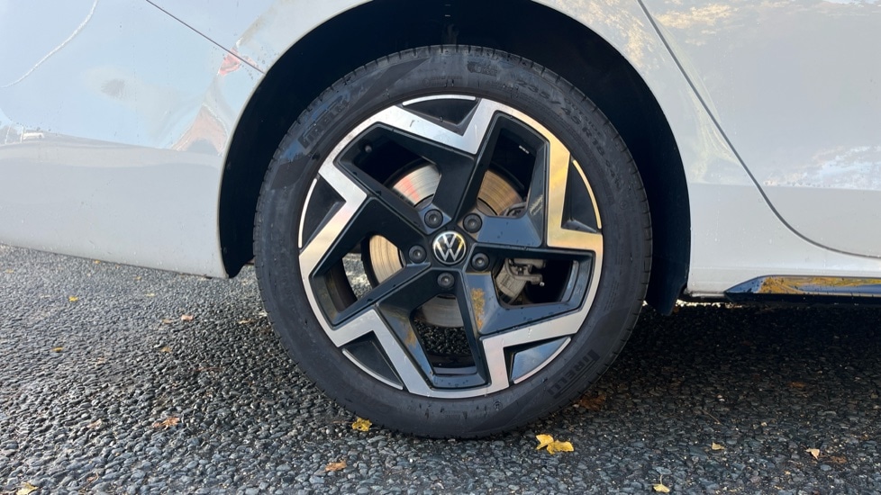 Used Volkswagen Passat 2025 for sale - 76869186: Photo 5