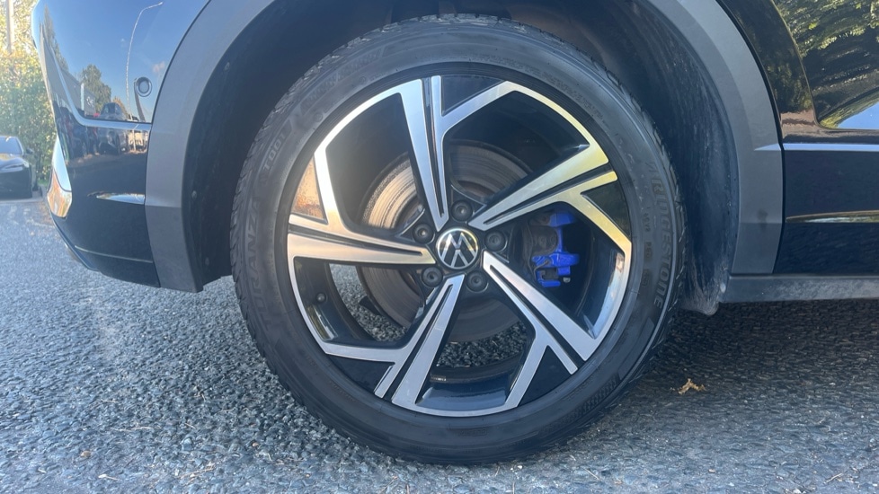 Used Volkswagen T-Roc 2023 for sale - 76079361: Photo 5