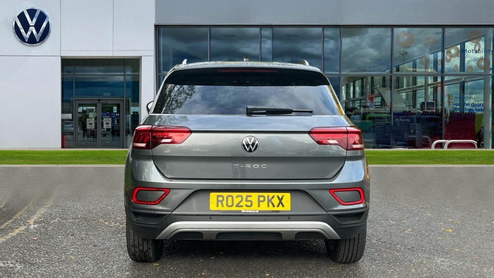 Used Volkswagen T-Roc 2025 for sale - 76297496: Photo 11