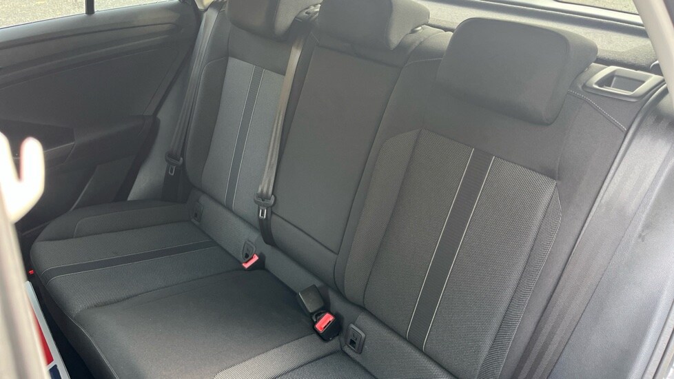 Used Volkswagen T-Roc 2025 for sale - 76297496: Photo 15