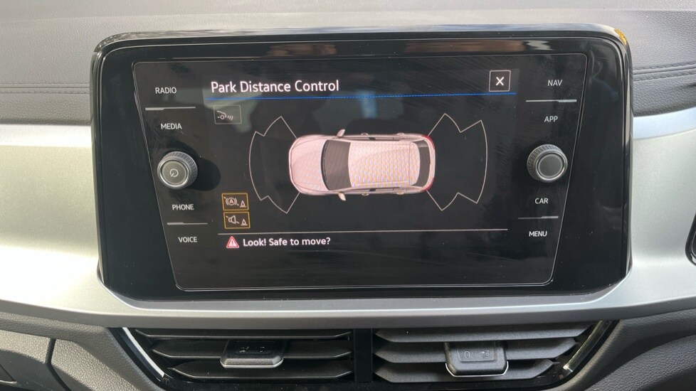 Used Volkswagen T-Roc 2025 for sale - 76297496: Photo 44