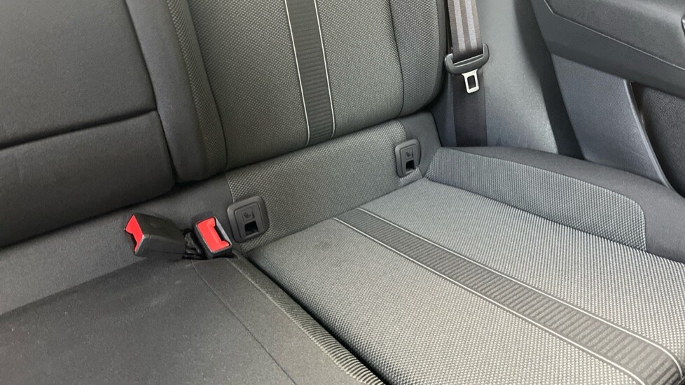 Used Volkswagen T-Roc 2025 for sale - 76297496: Photo 45