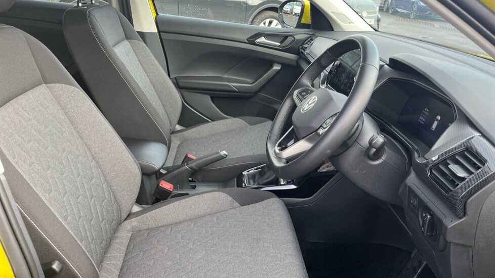 Used Volkswagen T-Cross 2025 for sale - 76487418: Photo 25