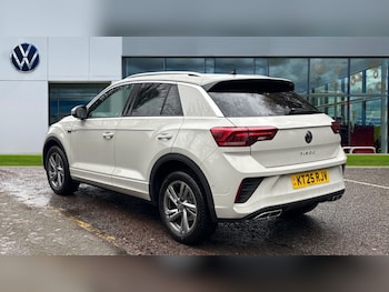 Used Volkswagen T-Roc 2025 for sale - 76954239: Photo
