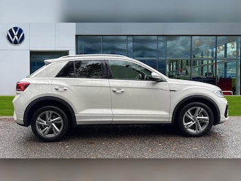 Used Volkswagen T-Roc 2025 for sale - 76954239: Photo