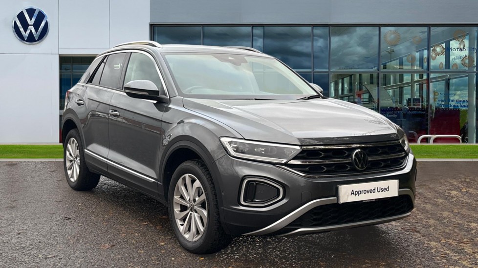 Used Volkswagen T-Roc 2024 for sale - 76873870: Photo 1