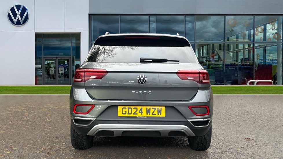 Used Volkswagen T-Roc 2024 for sale - 76873870: Photo 11