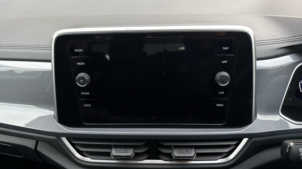 Used Volkswagen T-Roc 2024 for sale - 76873870: Photo 13