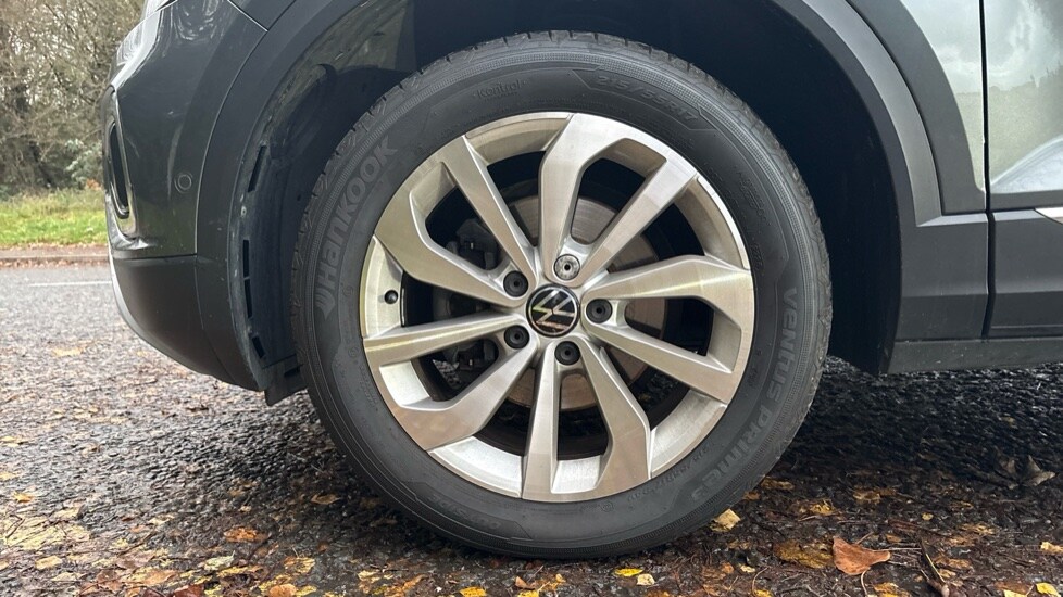 Used Volkswagen T-Roc 2024 for sale - 76873870: Photo 18