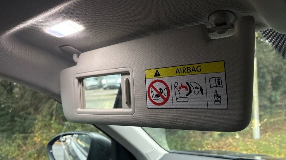 Used Volkswagen T-Roc 2024 for sale - 76873870: Photo 40