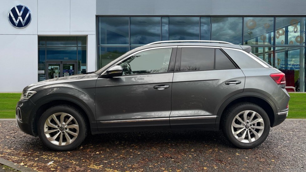 Used Volkswagen T-Roc 2024 for sale - 76873870: Photo 9