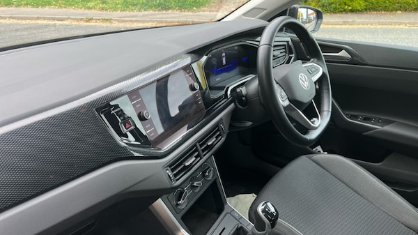 Used Volkswagen Polo 2023 for sale - 76124789: Photo 2