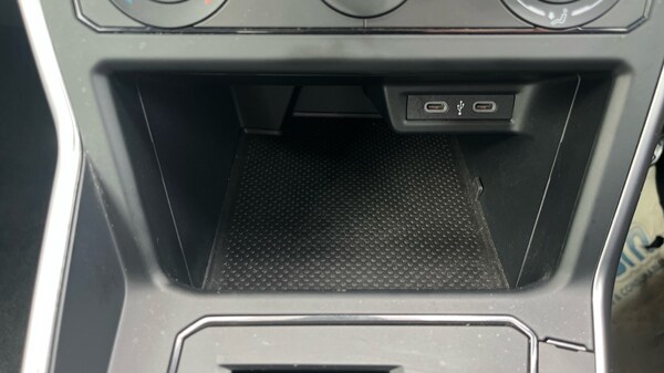 Used Volkswagen Polo 2023 for sale - 76124789: Photo 45
